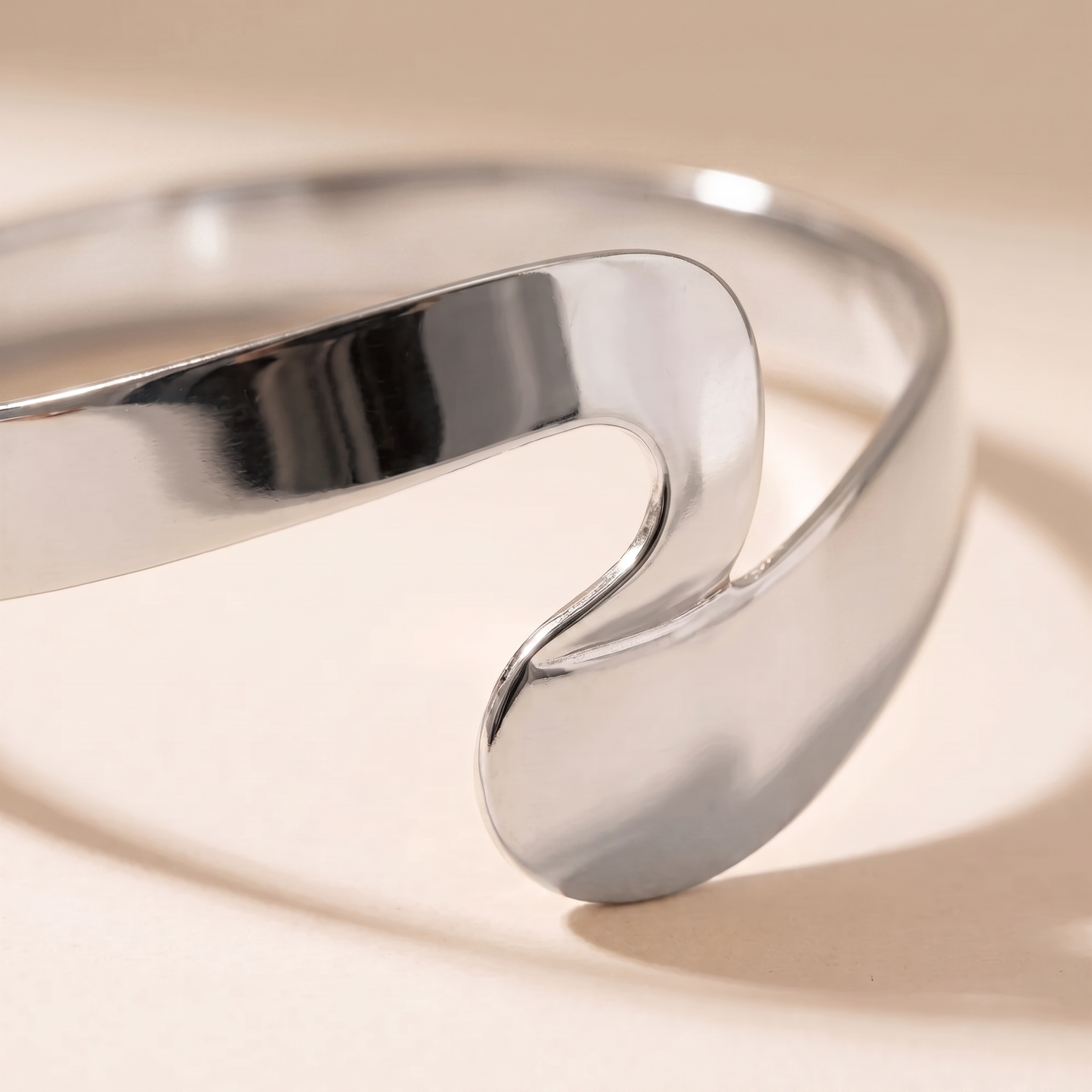 Duna Arm Cuff