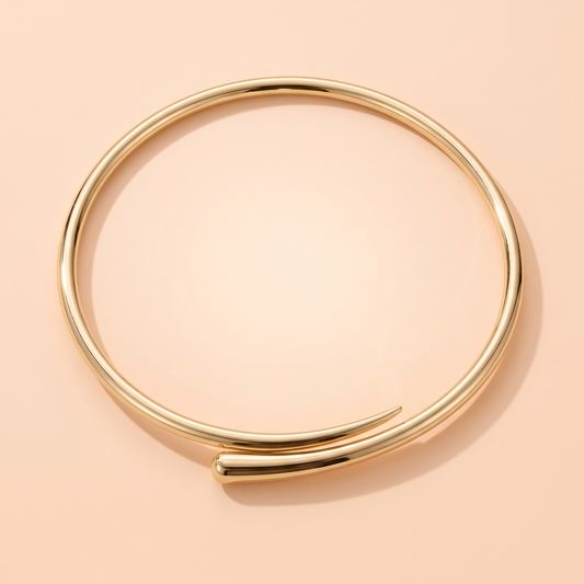Volta Choker Gold flat lay on peach