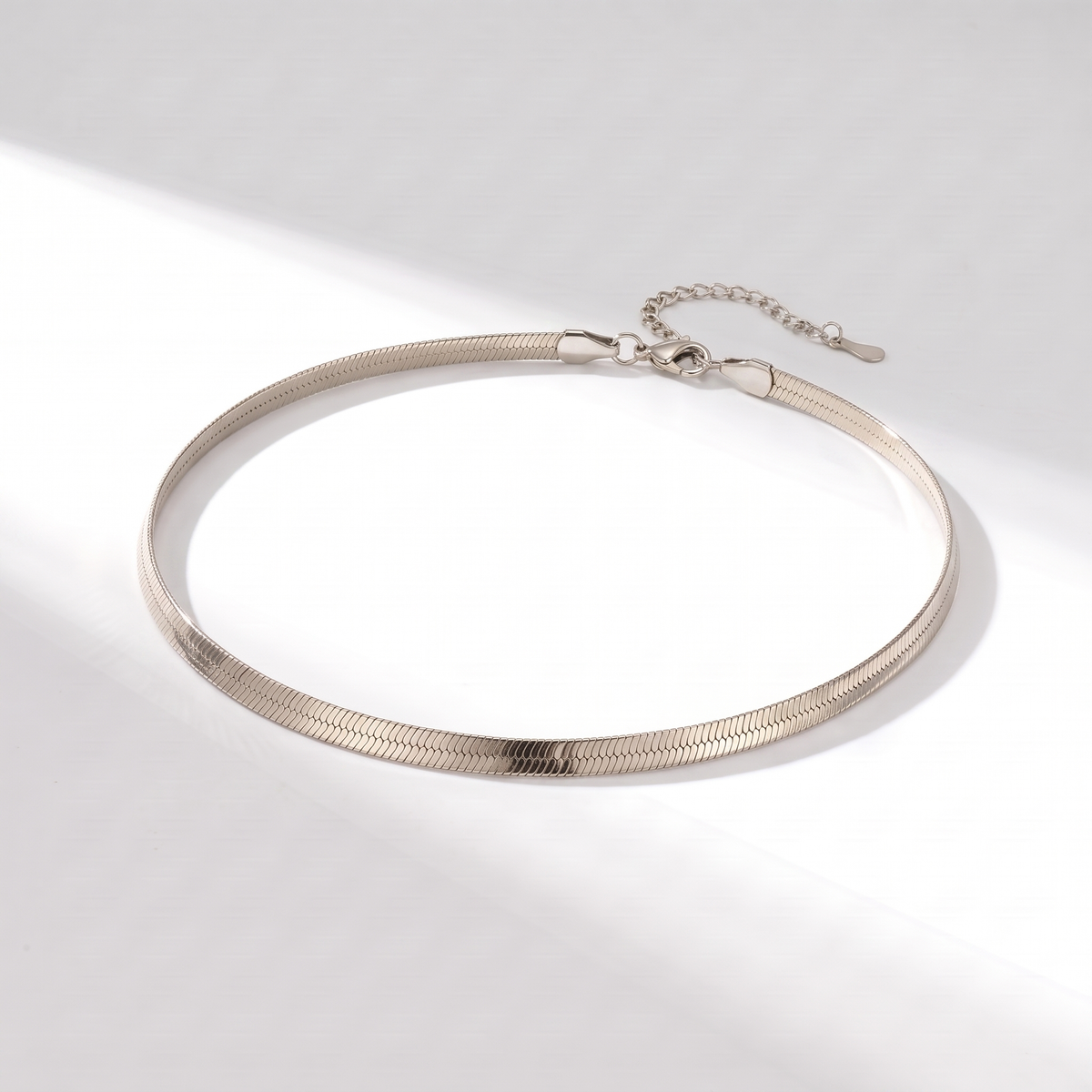 Spina Choker